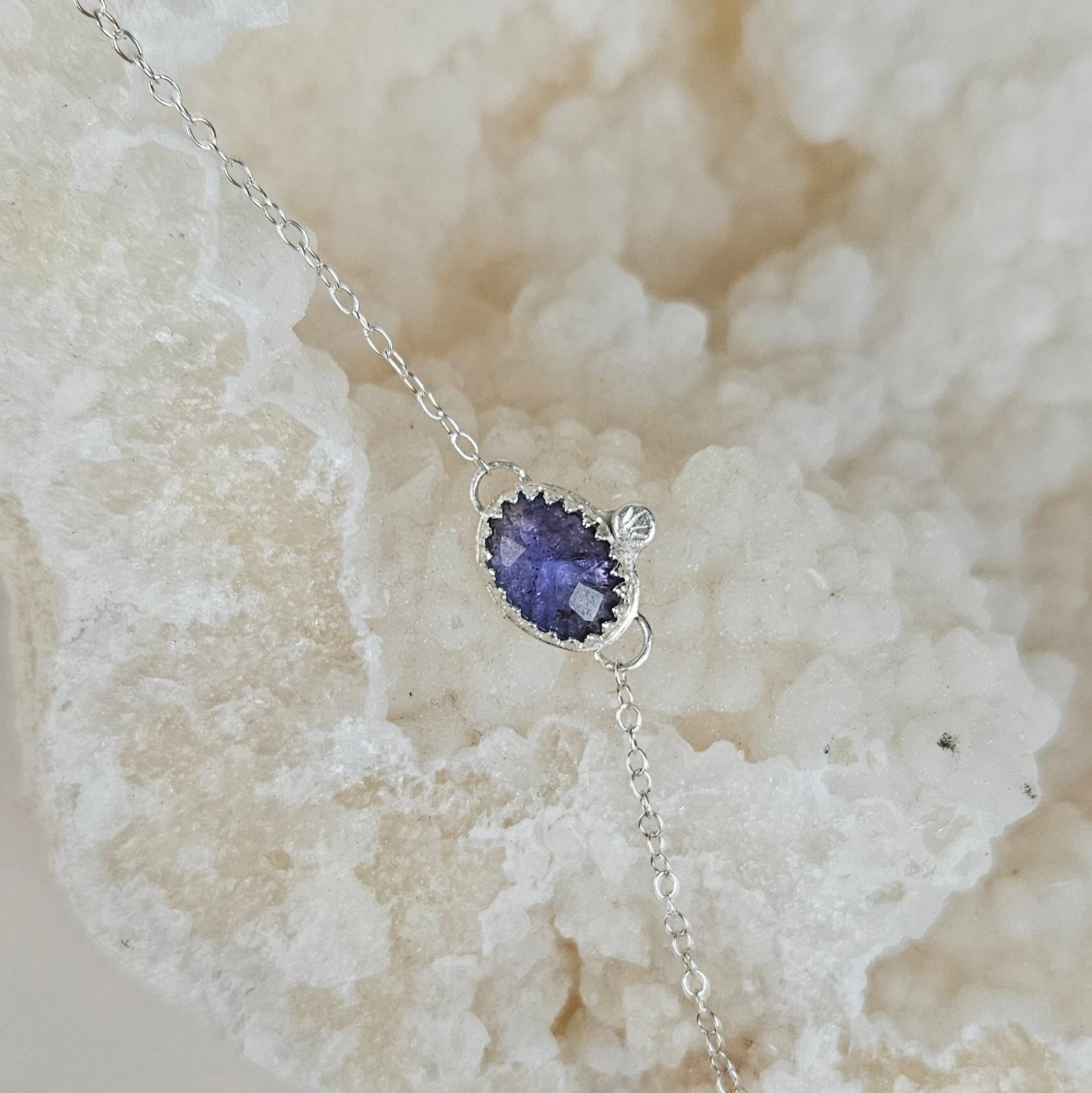 Bracelet_bijoux_pierre_tanzanite_argent_plaqué or