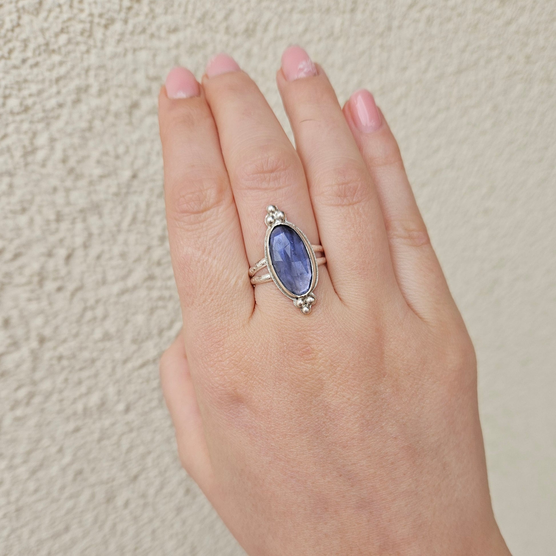 bague, argent, pierre fine, bague double, pierre naturelle iolite, bijoux pierre iolite