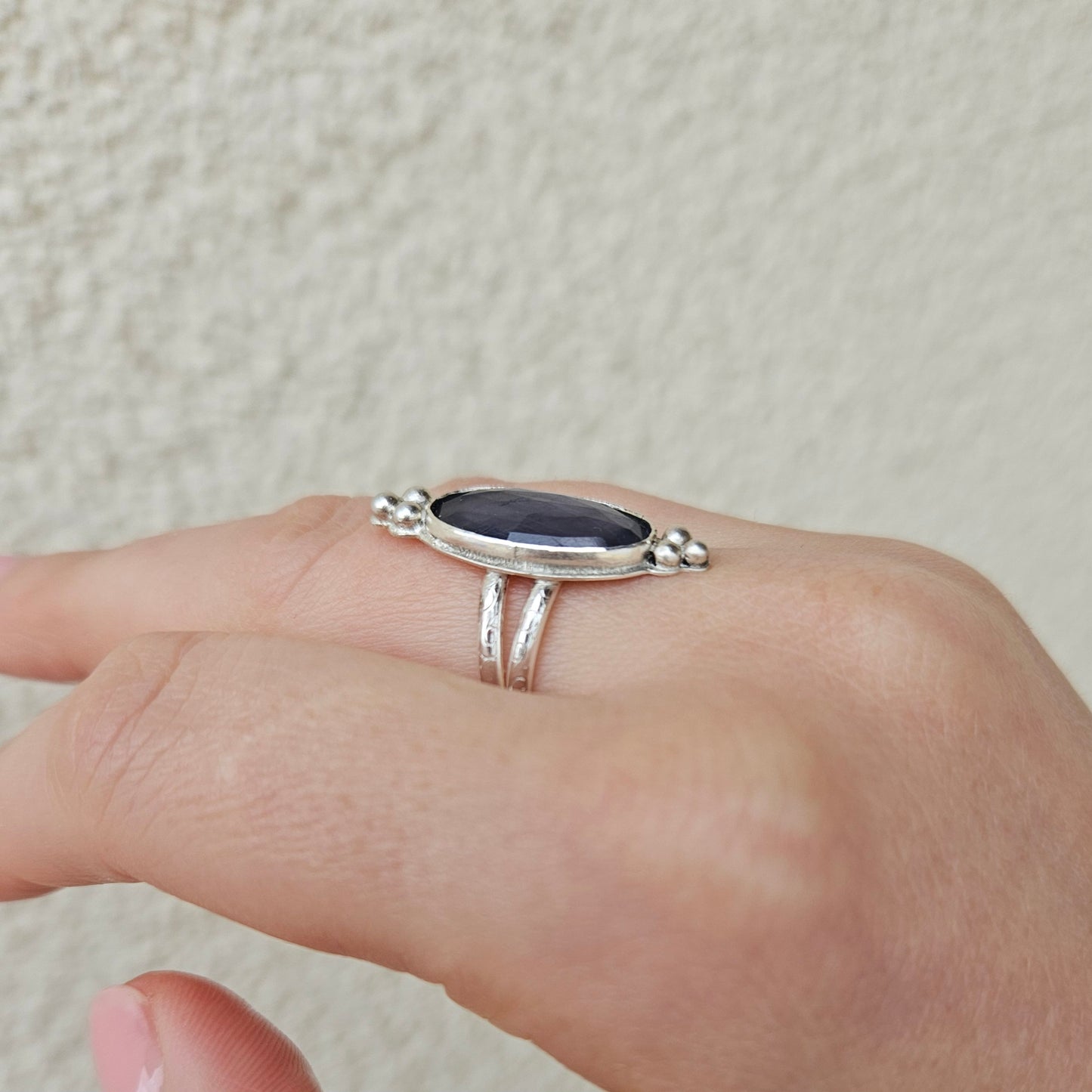 création artisanale, bijoux artisan, bague fait main, bijoux fait main, bijoux pierre violette